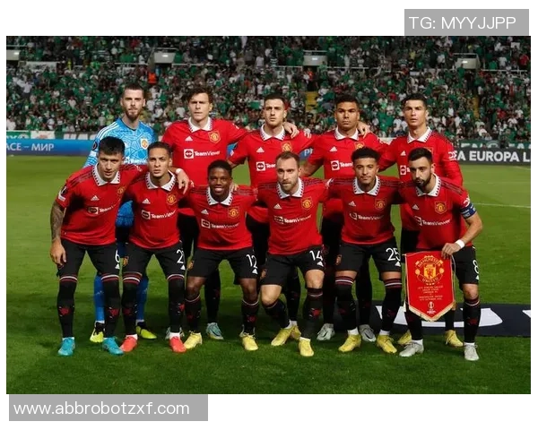 曼联引入西班牙后卫，后防实力再度升级